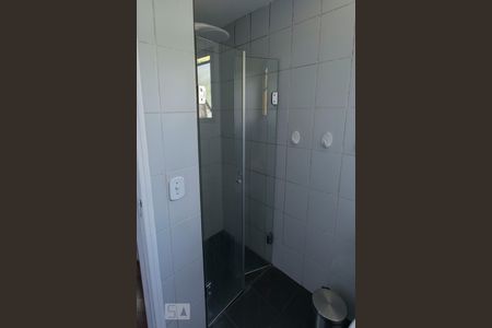 Banheiro de apartamento para alugar com 1 quarto, 50m² em Cambuci, São Paulo