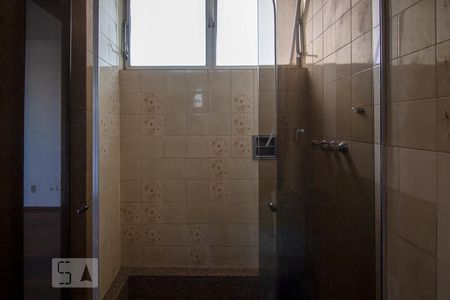 Banheiro de apartamento à venda com 4 quartos, 220m² em Gutierrez, Belo Horizonte