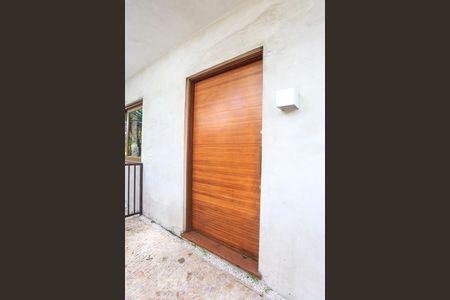 Porta de Entrada de casa à venda com 4 quartos, 300m² em Sumaré, São Paulo