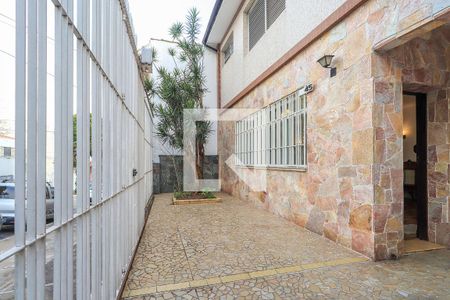 Casa à venda com 208m², 5 quartos e 4 vagasGaragem