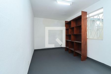 Casa à venda com 208m², 5 quartos e 4 vagasQuarto 4