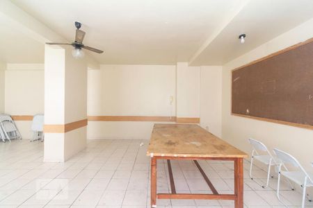 Apartamento à venda com 60m², 2 quartos e 1 vagaSalão de festas 