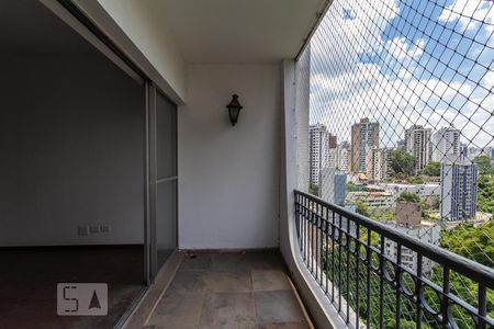 Sala (varanda) de apartamento para alugar com 3 quartos, 163m² em Jardim Ampliação, São Paulo