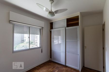 Apartamento para alugar com 163m², 3 quartos e 2 vagas Apartamento para alugar com 163m², 3 quartos e 2 vagasQuarto2