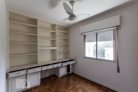 Apartamento para alugar com 163m², 3 quartos e 2 vagas Apartamento para alugar com 163m², 3 quartos e 2 vagasQuarto2