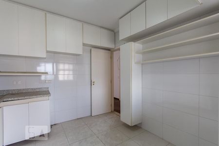 Apartamento para alugar com 163m², 3 quartos e 2 vagas Apartamento para alugar com 163m², 3 quartos e 2 vagasCozina