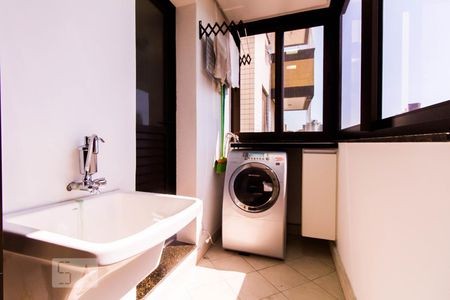 Apartamento para alugar com 112m², 3 quartos e 2 vagasÁrea de Serviço