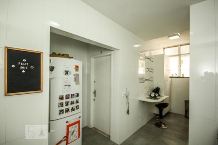 Apartamento à venda com 105m², 3 quartos e 1 vaga Apartamento à venda com 105m², 3 quartos e 1 vagaCozinha