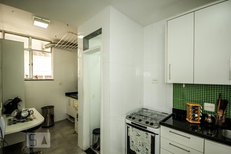 Apartamento à venda com 105m², 3 quartos e 1 vaga Apartamento à venda com 105m², 3 quartos e 1 vagaCozinha