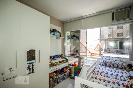 Apartamento à venda com 105m², 3 quartos e 1 vaga Apartamento à venda com 105m², 3 quartos e 1 vagaQuarto 1