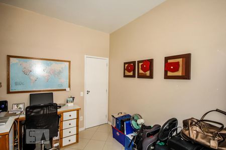 Apartamento à venda com 105m², 3 quartos e 1 vaga Apartamento à venda com 105m², 3 quartos e 1 vagaQuarto 2