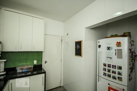 Apartamento à venda com 105m², 3 quartos e 1 vaga Apartamento à venda com 105m², 3 quartos e 1 vagaCozinha