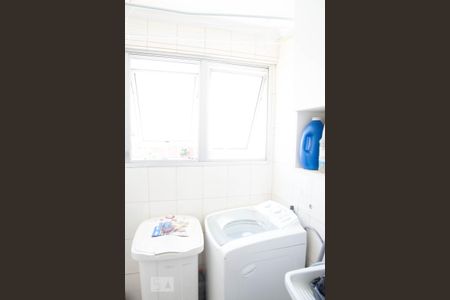 Apartamento à venda com 67m², 2 quartos e 1 vagaÁrea de serviço