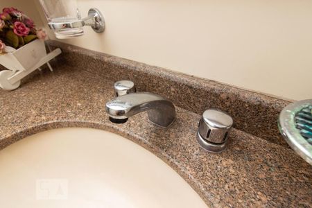 Apartamento para alugar com 80m², 3 quartos e 1 vagaPia