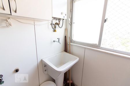 Apartamento para alugar com 80m², 3 quartos e 1 vagaÁrea de serviço