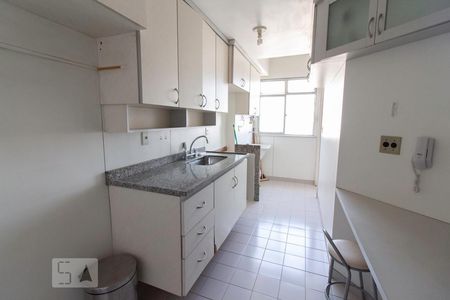 Apartamento para alugar com 80m², 3 quartos e 1 vagaCozinha