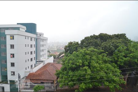 Vista de apartamento para alugar com 2 quartos, 70m² em Jardim América, Belo Horizonte