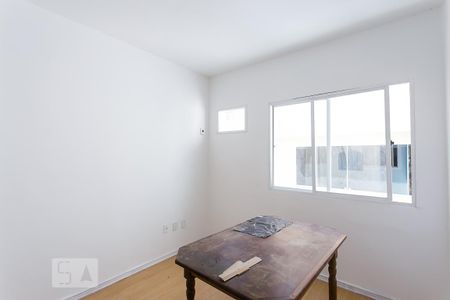 Casa de condomínio para alugar com 240m², 4 quartos e 1 vagaQuarto
