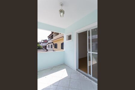 Casa de condomínio para alugar com 240m², 4 quartos e 1 vagaVaranda