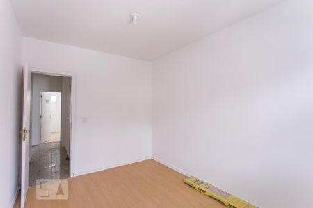 Casa de condomínio para alugar com 240m², 4 quartos e 1 vagaQuarto