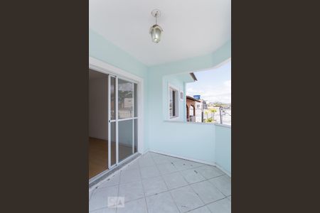 Casa de condomínio para alugar com 240m², 4 quartos e 1 vagaVaranda