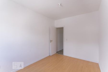 Casa de condomínio para alugar com 240m², 4 quartos e 1 vagaQuarto