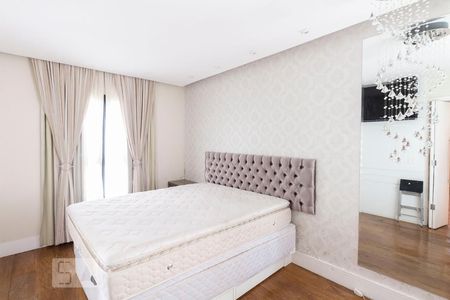 Apartamento à venda com 70m², 2 quartos e 1 vaga Apartamento à venda com 70m², 2 quartos e 1 vagaSuite