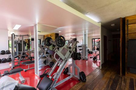 Apartamento à venda com 70m², 2 quartos e 1 vaga Apartamento à venda com 70m², 2 quartos e 1 vagaAcademia