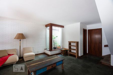 Sala de casa para alugar com 4 quartos, 300m² em Mirandópolis, São Paulo