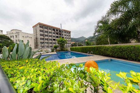 Apartamento para alugar com 66m², 2 quartos e 1 vaga