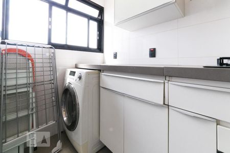 Cozinha de apartamento à venda com 1 quarto, 52m² em Chácara Santo Antônio (zona Sul), São Paulo