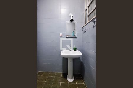Apartamento para alugar com 78m², 2 quartos e sem vaga Apartamento para alugar com 78m², 2 quartos e sem vagaBanheiro