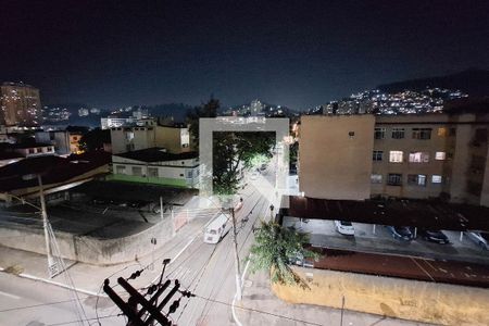 Quarto 1 de apartamento para alugar com 2 quartos, 78m² em Fonseca, Niterói