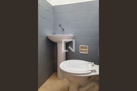 Apartamento para alugar com 78m², 2 quartos e sem vaga Apartamento para alugar com 78m², 2 quartos e sem vagaBanheiro de serviço