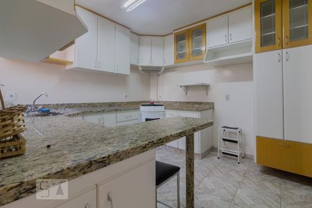 Casa à venda com 180m², 3 quartos e 4 vagasCozinha