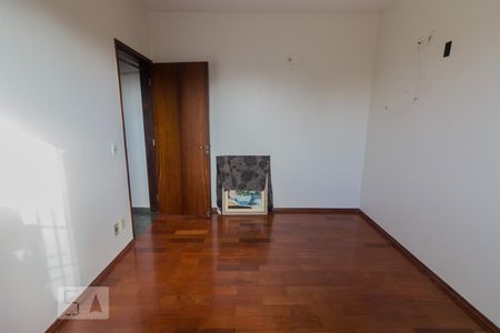 Quarto 01 com Suite de casa à venda com 3 quartos, 180m² em Campestre, Santo André