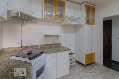 Casa à venda com 180m², 3 quartos e 4 vagasCozinha
