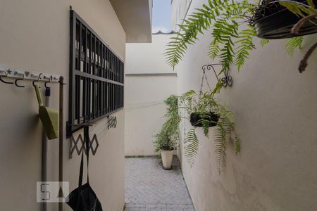 Casa à venda com 180m², 3 quartos e 4 vagasQuintal