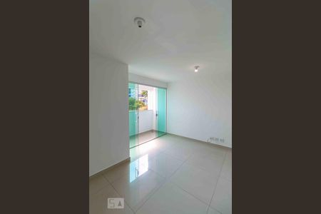 Sala de apartamento para alugar com 2 quartos, 65m² em Ouro Preto, Belo Horizonte