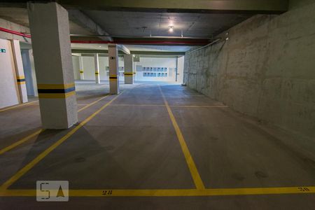 Garagem ( 2 vagas em linha) de apartamento para alugar com 2 quartos, 65m² em Ouro Preto, Belo Horizonte