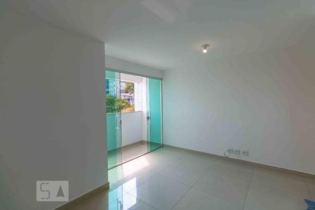 Sala de apartamento para alugar com 2 quartos, 65m² em Ouro Preto, Belo Horizonte