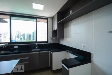 Apartamento para alugar com 72m², 2 quartos e 2 vagasCozinha