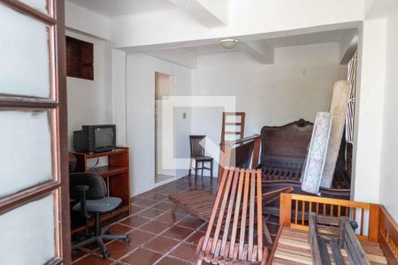 Casa à venda com 300m², 5 quartos e 2 vagasSuíte