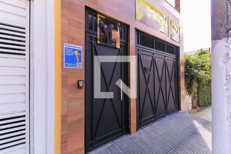 Fachada de casa à venda com 3 quartos, 450m² em Vila Libanesa, São Paulo