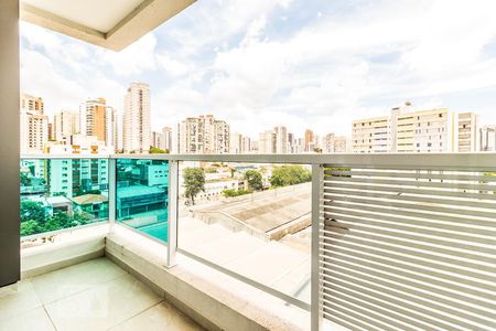 Varanda de kitnet/studio para alugar com 1 quarto, 30m² em Perdizes, São Paulo