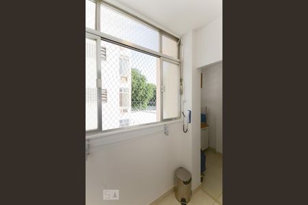 Apartamento para alugar com 60m², 2 quartos e sem vagaÁrea de serviço