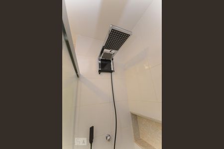 Apartamento para alugar com 60m², 2 quartos e sem vagaBanheiro