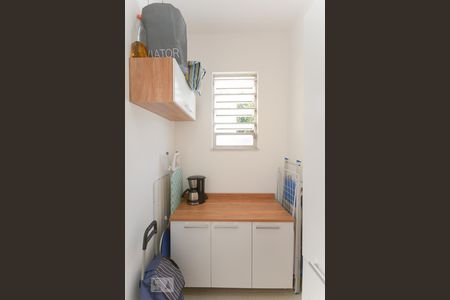 Apartamento para alugar com 60m², 2 quartos e sem vagaQuarto de serviço