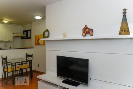 Sala de apartamento para alugar com 1 quarto, 42m² em Ipanema, Rio de Janeiro
