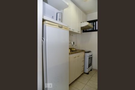 Cozinha de apartamento para alugar com 1 quarto, 42m² em Ipanema, Rio de Janeiro